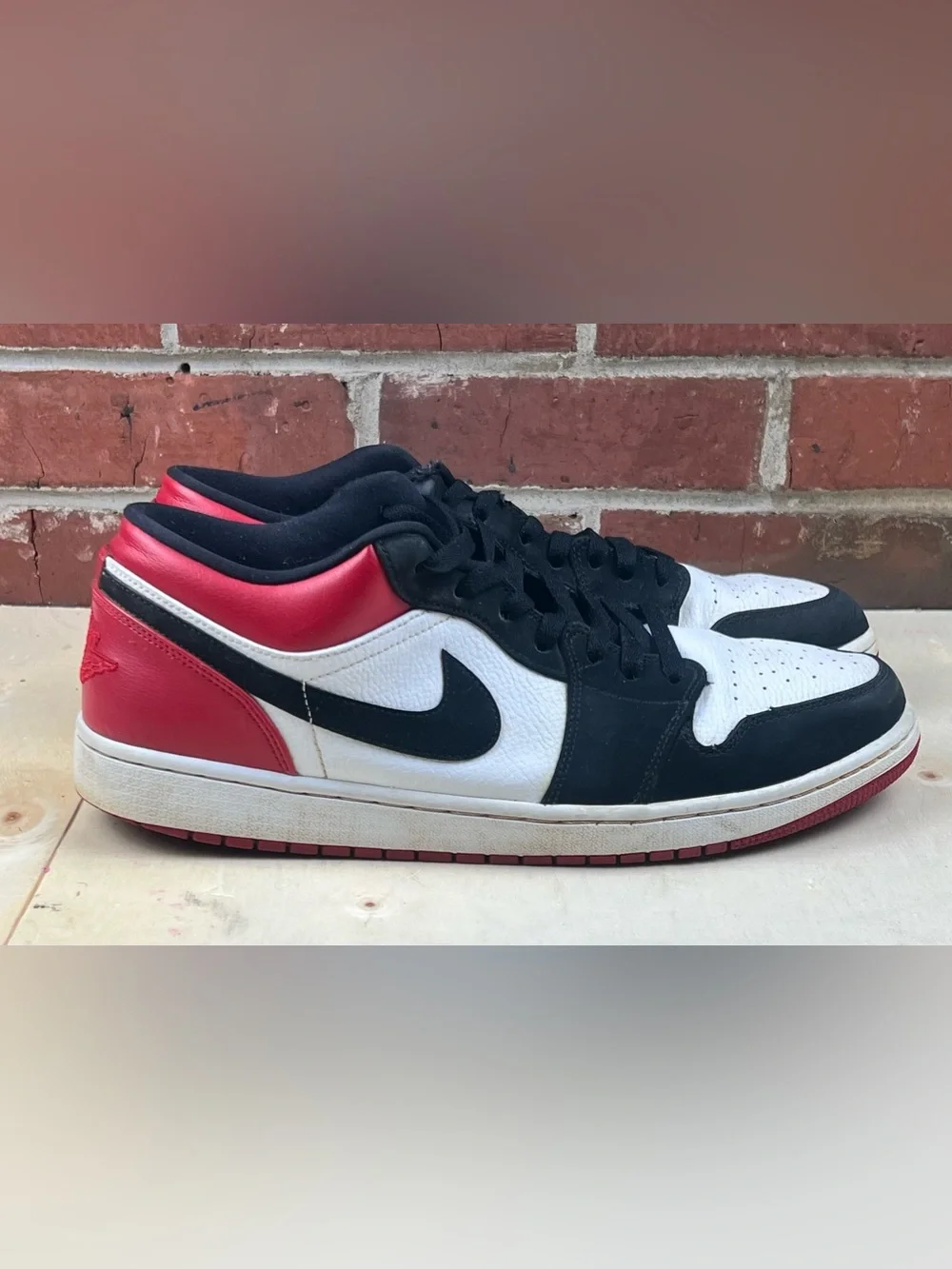 Nike Air Jordan 1 Low SE Black Toe Men’s Size 13